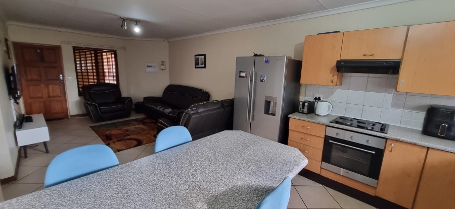 To Let 2 Bedroom Property for Rent in Brits North West